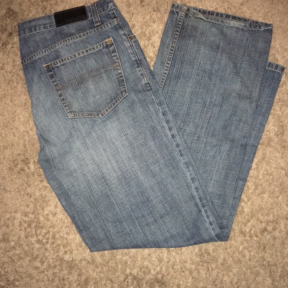 Like New Men’s Claiborne Jeans
